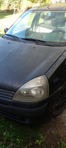 Imagen 2 de 9 de Renault Clio Bicuerp