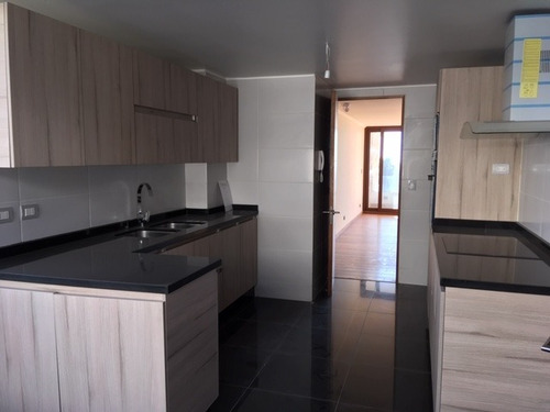 Espectacular, Moderno, Amplio, Hermosa Vista En Av Cisternas
