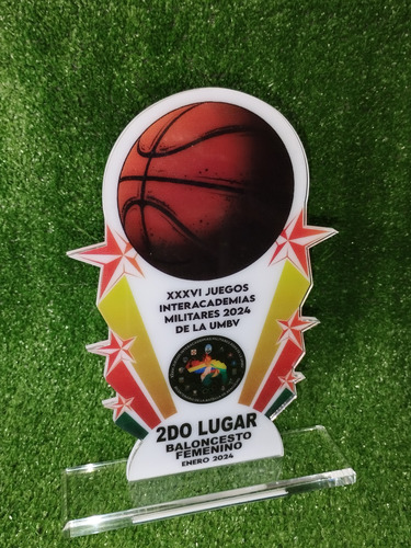 Trofeos Y Reconocimiento En Acrílico/vinil A Color