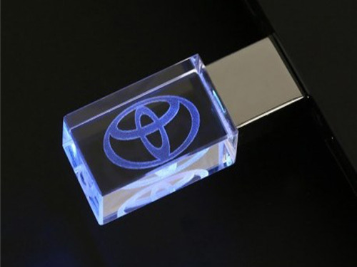 Pen Drive 16gb Cristal Led Toyota Azul + Caixa Portátil