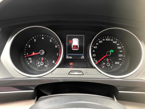 Imagen 13 de 15 de Volkswagen Tiguan 2019 2.0 Highline At