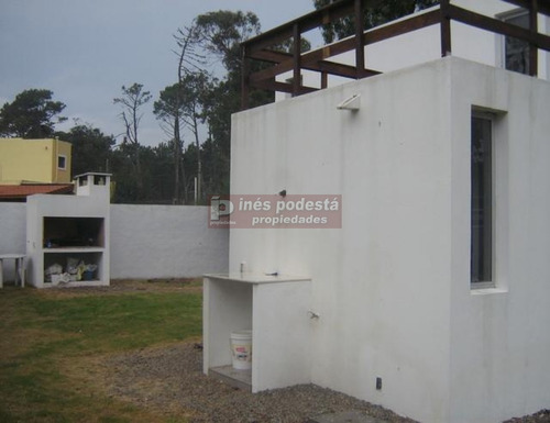 Casa En Pinares- Ref: 37553