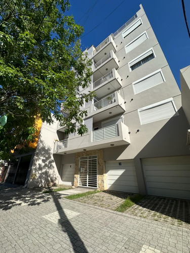 Alquiler Departamento 2 Ambientes Castelar