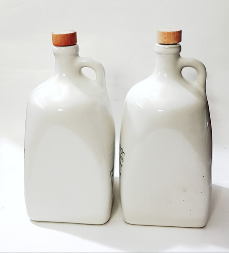 2 Botellas De Cerámica De 20x9 Cm. Vacías, Coleccion 0,7 Lts