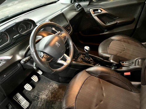 Peugeot 2008 Sport 1.6 Thp 2017