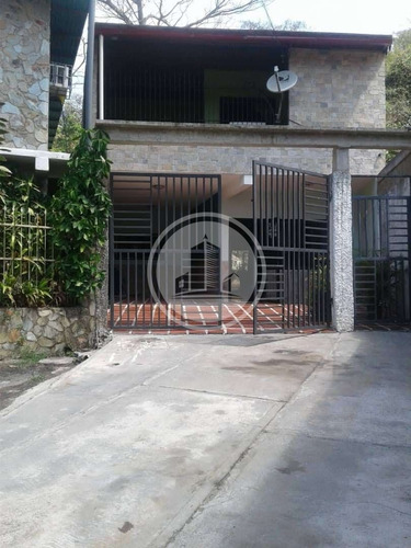  Se Vende Amplia Casa Ubicada En El Sector Las Mayas, El Limon, 007jsc