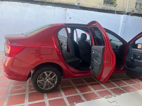 Renault Logan 1.6 Authentique