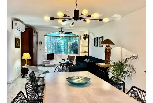 Precio Reducido Casa Con 2 Terrazas En La Azotea Y Un Patio