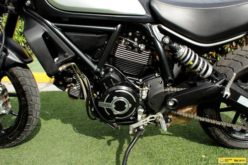 Ducati Scrambler Dark