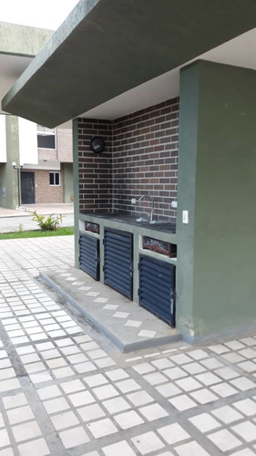 Se Vende Townhouse En Conj. Res. Rincón Garden. Foth-178