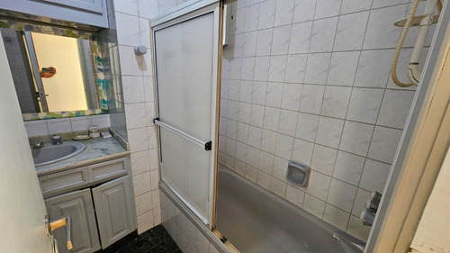 En Alquiler 24 Meses. Departamento De 4 Ambientes Con Baulera. Plaza Mitre.
