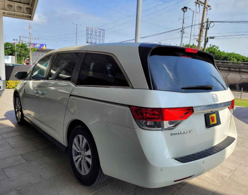 Imagen 5 de 13 de Honda Odyssey 2016 5p Exl V6/3.5 Aut