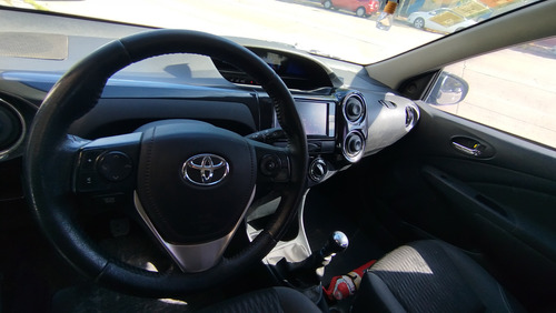 Toyota Etios 1.5 Xls