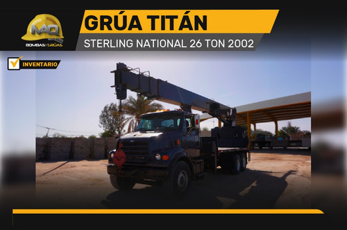 Grua Titán Sterling National 26 Ton 2002