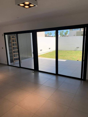 Imagen 4 de 11 de Duplex Greenville 2 , Varias Opciones
