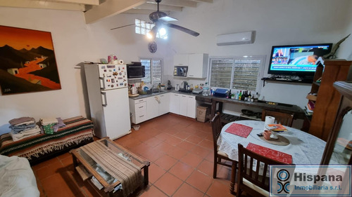 Líndísima Casa En Venta En Del Viso, Barrio Los Jazmines, Sobre Calle Arata