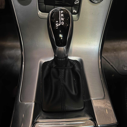 Volvo XC60 2.5 T5 Momentum