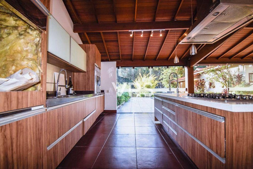 Imagem 10 de 30 de Casa Com 4 Dormitórios À Venda, 380 M² Por R$ 1.500.000,00 - Tijuca - Teresópolis/rj - Ca0410