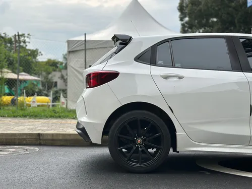 Chevrolet Onix 1.0T Rs Mt