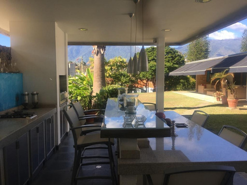 Imagen 6 de 16 de Vendo Casa 1000m2 8h/8b/15p Cerro Verde 3628