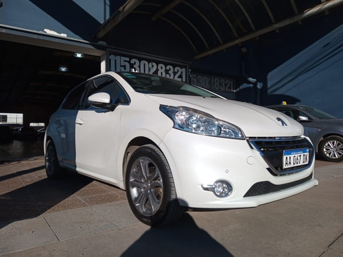 Peugeot 208 Felline Pack Cuir 2016 Impecable!!!!