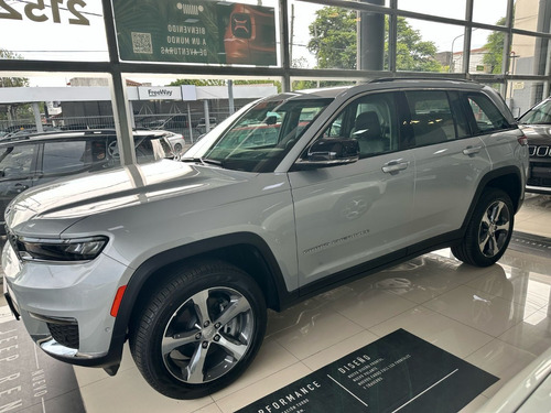 Jeep Grand Cherokee 3.6 Limited 286hp Techo + Llantas 18