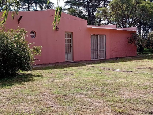 Venta De Casa En Saladillo, 4 Amb Con 2 Baños