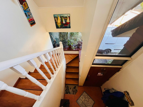 Casa 5d 3b Quincho Dentro De Pje. Cerrado Con Portón Automát