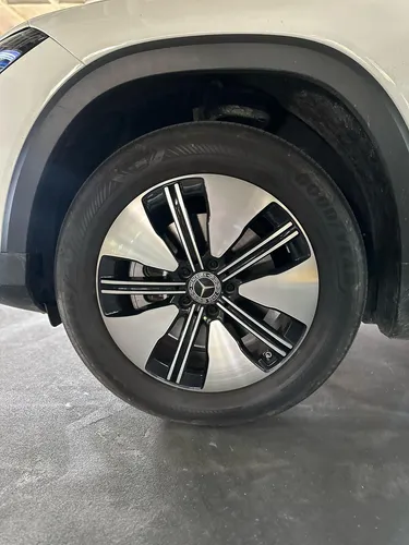 Mercedes Benz Eqb 260