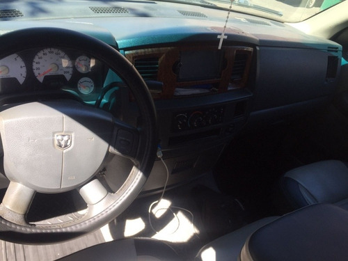 Imagen 8 de 9 de Dodge Ram 2500 2006 5.7 Pickup Mega Cab Laramie 4x2 At