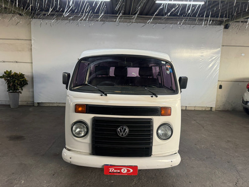 Volkswagen Kombi 1.4 Lotação Total Flex 3p