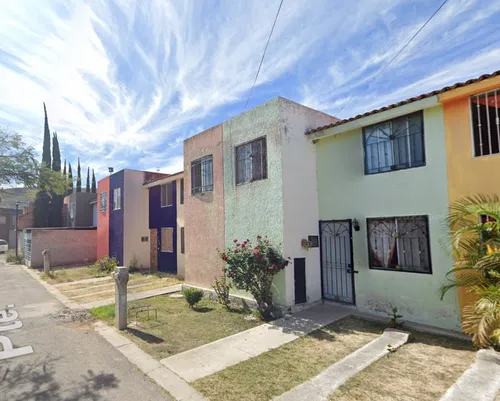 Casa En Remate Bancario En Tlajomulco, Jalisco Jp 2