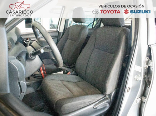Toyota Hilux Dx 4x2 2.4 2018 Excelente Estado
