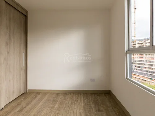 Apartamento En Venta En Loma Linda. Cod V776051