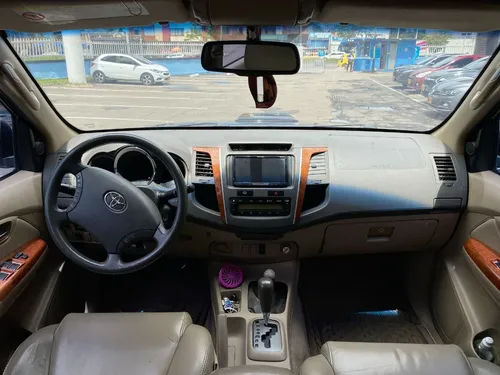 Toyota Fortuner 3.0 Sr5