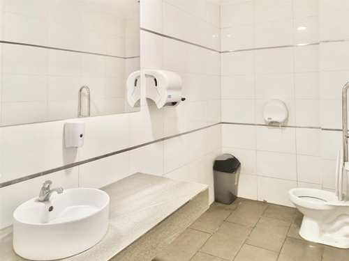 Local Comercial En Arriendo De 206m2 En Buín