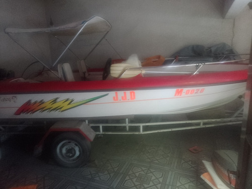 Imagen 2 de 11 de Lancha Fishing 475
