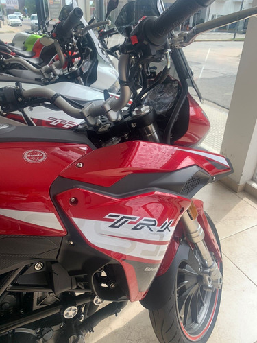 Imagen 12 de 15 de Benelli Trk 251