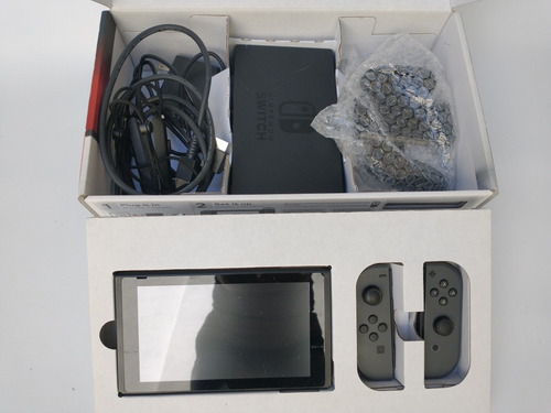 Consola Nintendo Switch Excelente Accesorios Funda Juegos