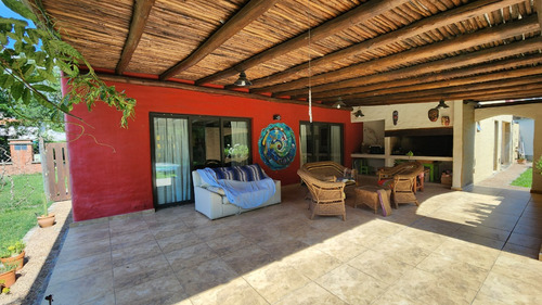 Valle Escondido Los Cielos Casa En Venta 3 Dormitorios Apta Credito