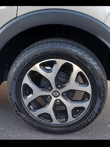 Renault Captur 2.0 Intens Automática