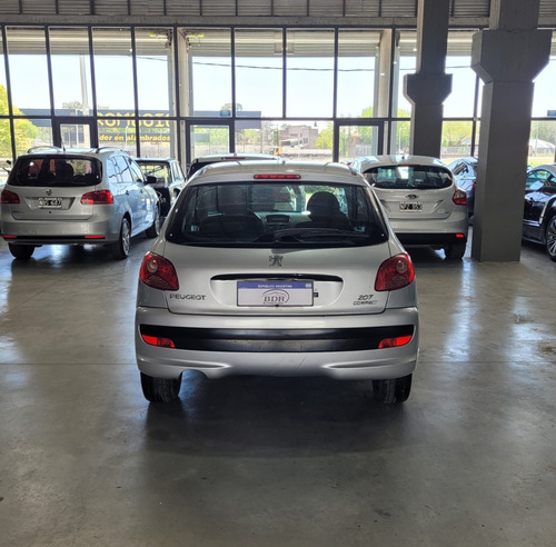 Imagen 5 de 17 de Impecable Peugeot 207 Compact Xs 1.9d Año 2009 Con 141.000km