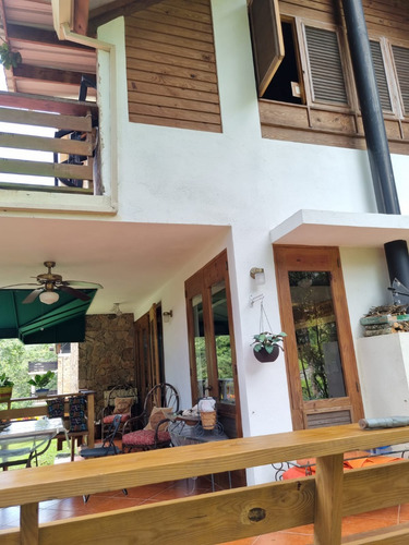 Chalet-villa En Venta En Jarabacoa Republica Dominicana