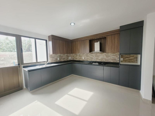 Imagen 2 de 12 de Casa Sola En Venta Privadas De La Herradura
