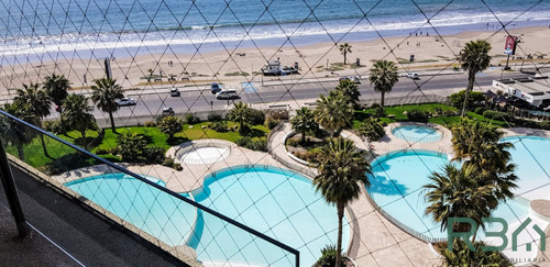 Espectacular Departamento Frente Al Mar, Primera Linea.