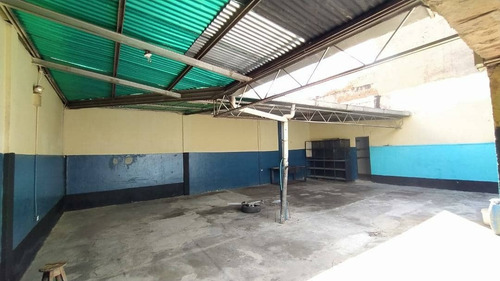 Imagen 8 de 8 de Se Alquila Local Comercial En La Av. Michelena134451