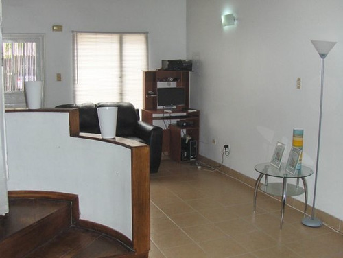 Imagen 6 de 14 de Casa En Venta Ubicada En Urb. La Rosaleda En Barquisimeto