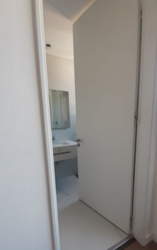 Imagen 25 de 30 de Alquiler De 3 Ambientes En Link Tower
