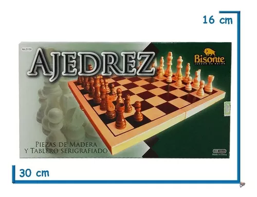 Juego de Ajedrez En Madera Bisonte 9828