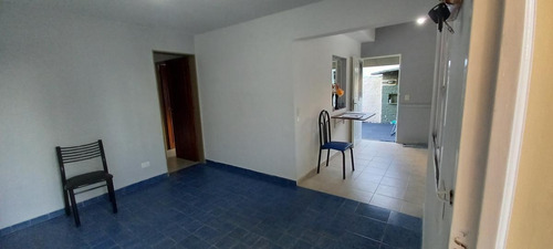 Imagen 5 de 15 de Hermosa Casa Ph 2 Dormitorios Con Gran Parque - Ezpeleta